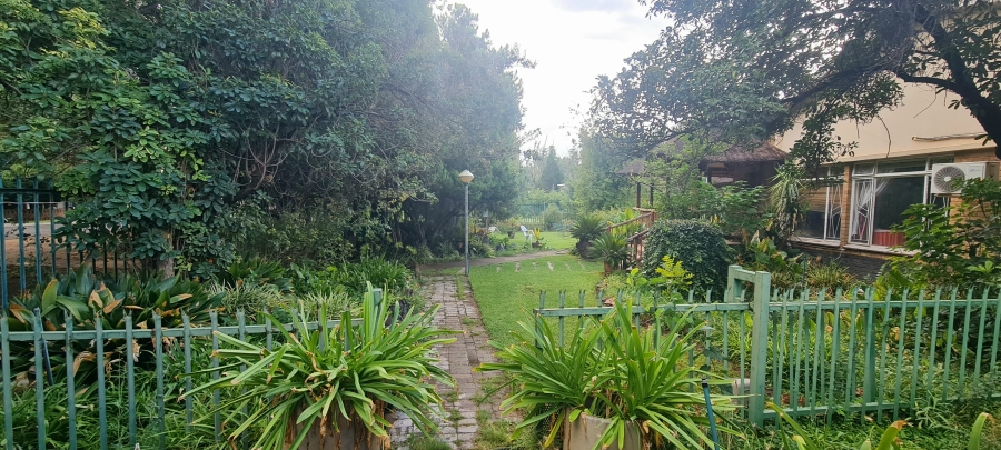 5 Bedroom Property for Sale in Douglas Northern Cape